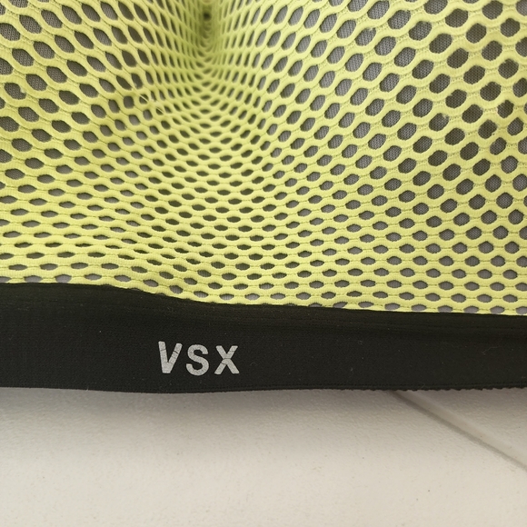 VX Victoria Secret CUTEST EVER STRAPPY SPORTS BRA, Size 36DDD ♥️🩵 - Picture 2 of 16